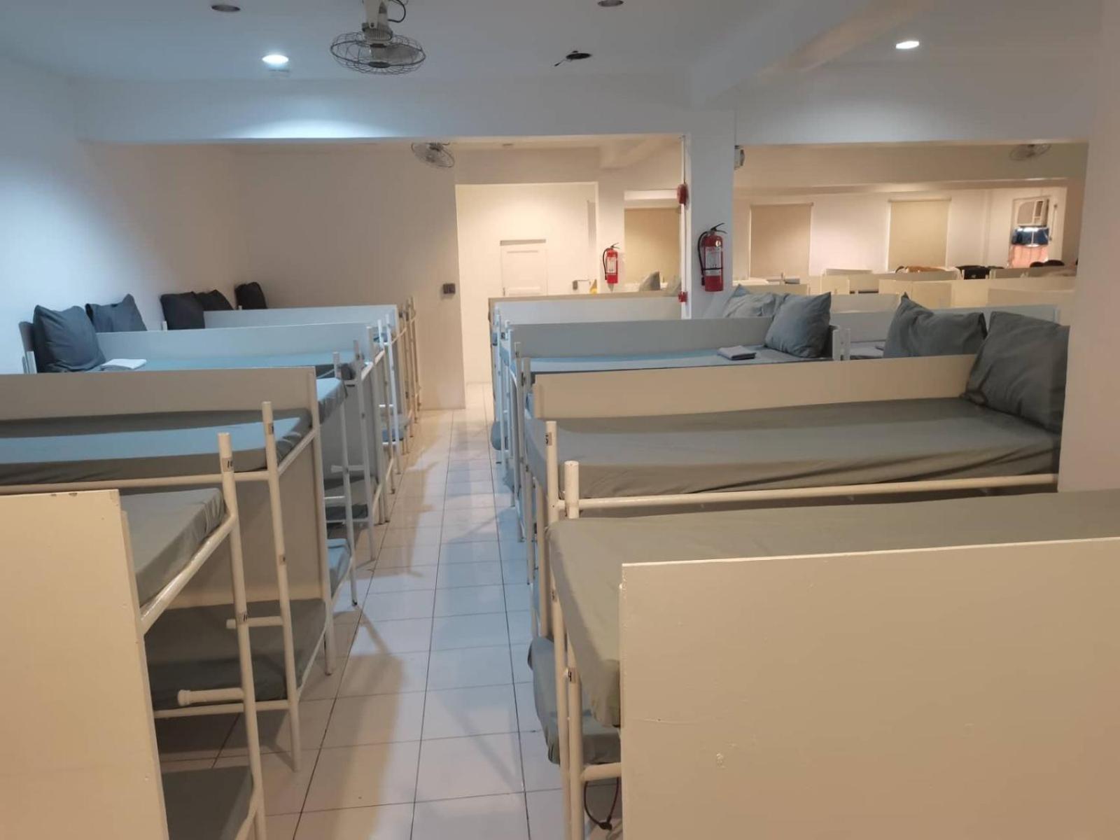 Albergue Dormitels.Ph Ermita Manila Habitación foto